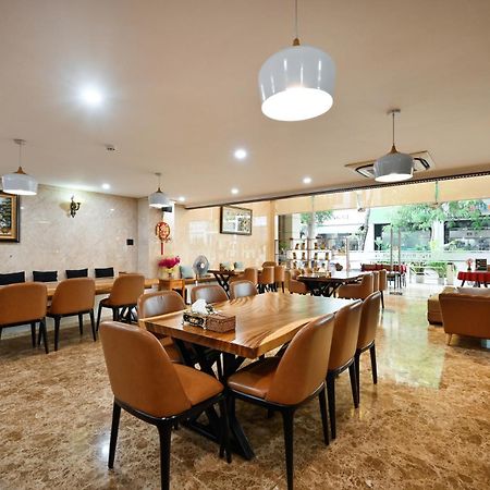 The River Park Hotel 胡志明市 外观 照片