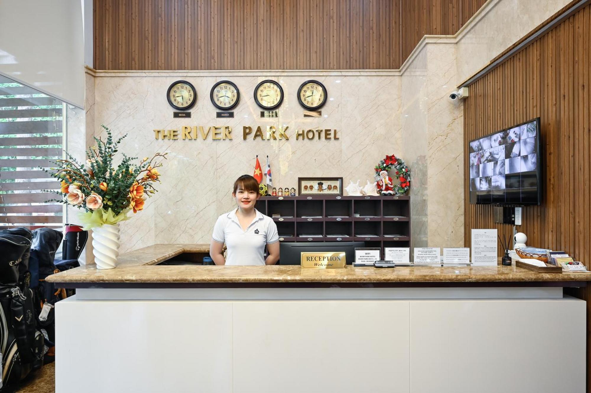 The River Park Hotel 胡志明市 外观 照片