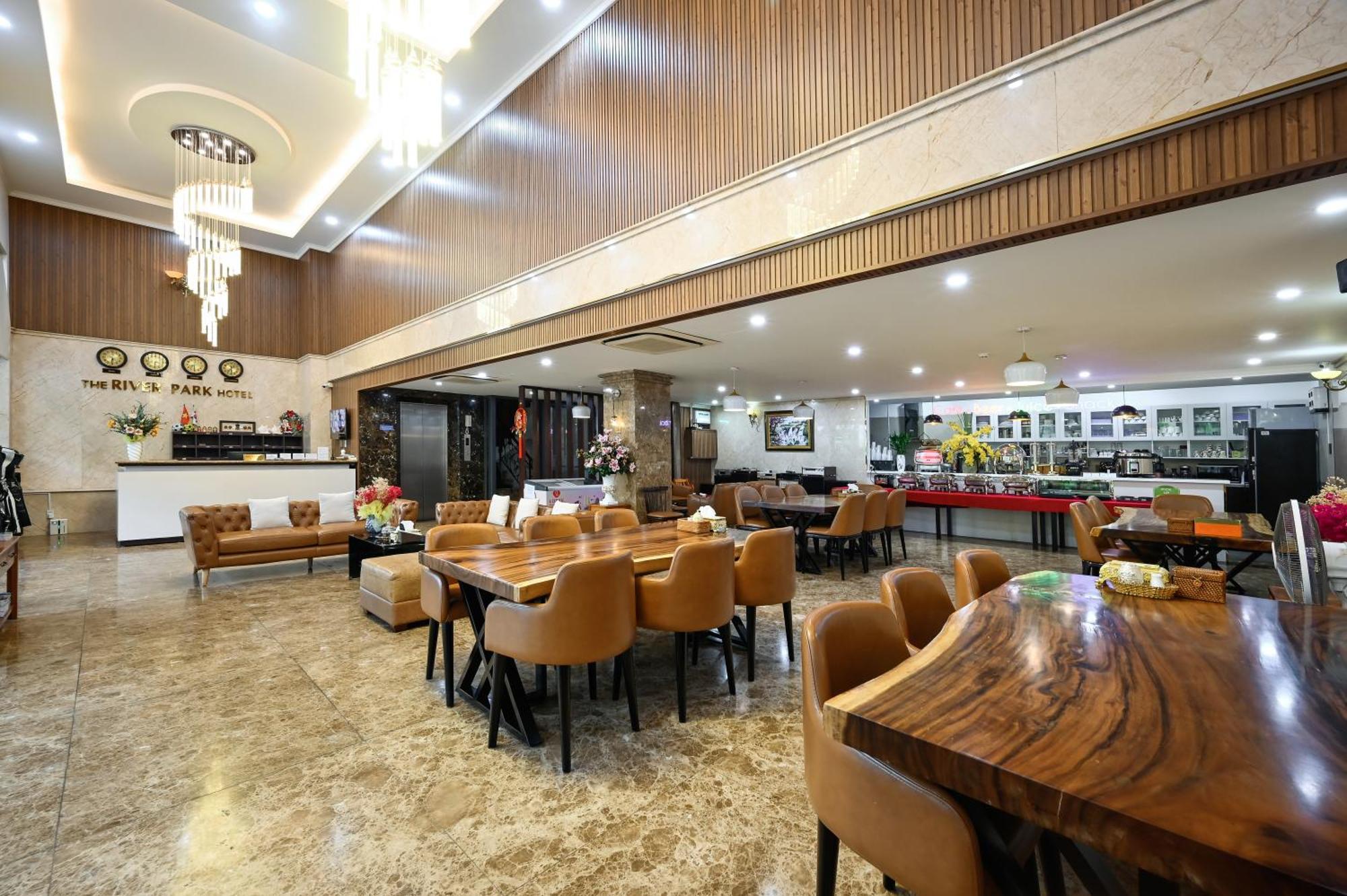 The River Park Hotel 胡志明市 外观 照片