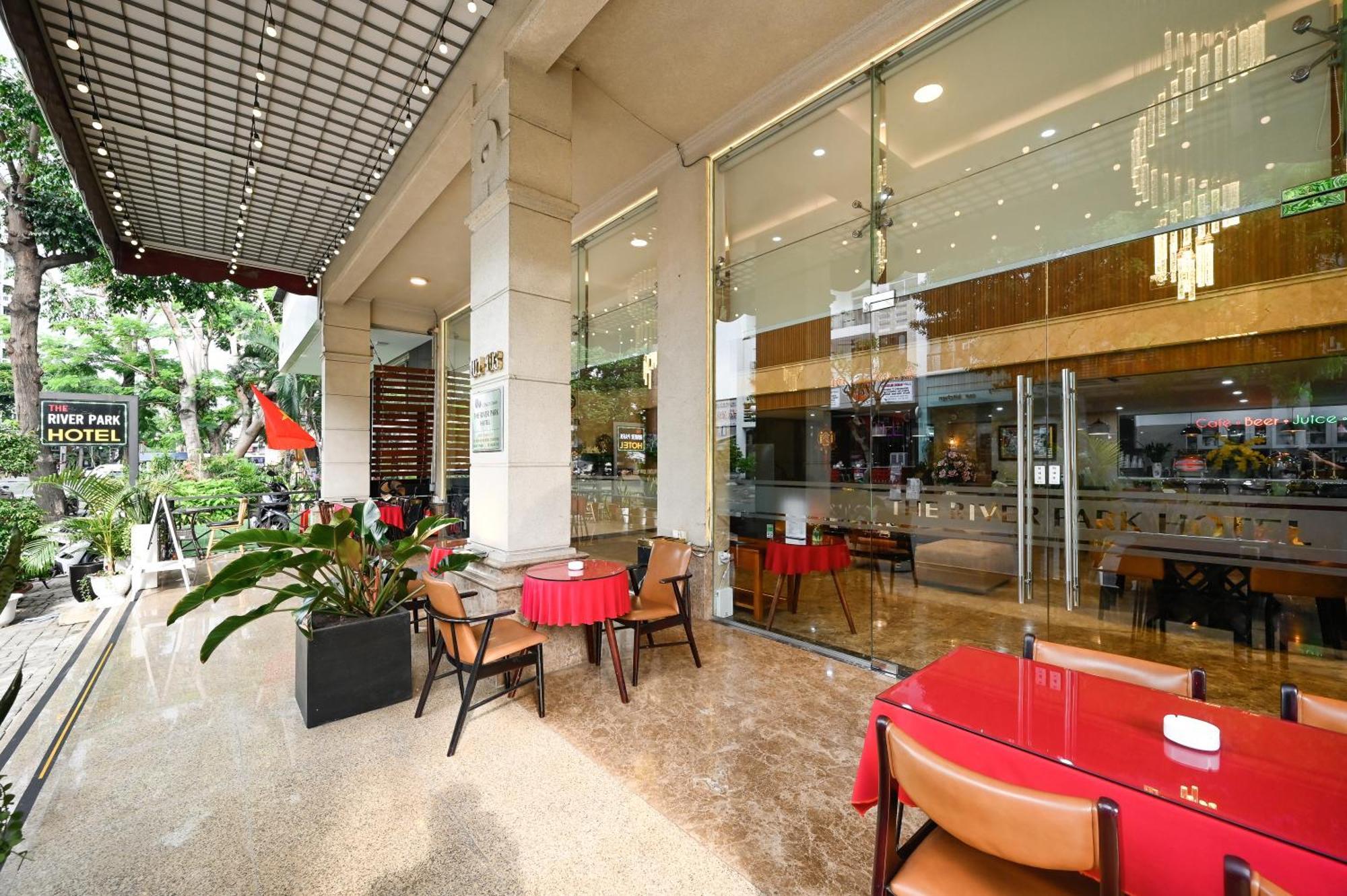 The River Park Hotel 胡志明市 外观 照片